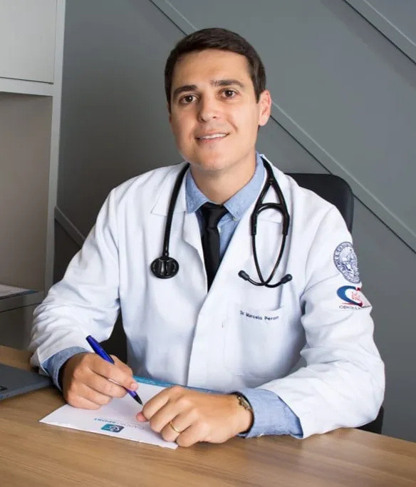 Dr. Marcelo Peron